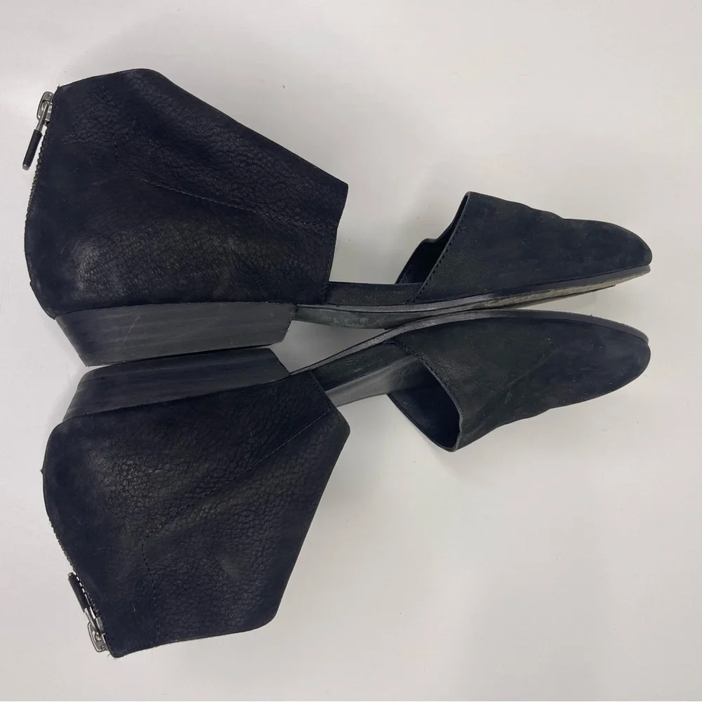 Eileen Fisher Women’s 7.5 Black Tumbled Nubuck‎ Suede Pointed Toe Strap Shoes